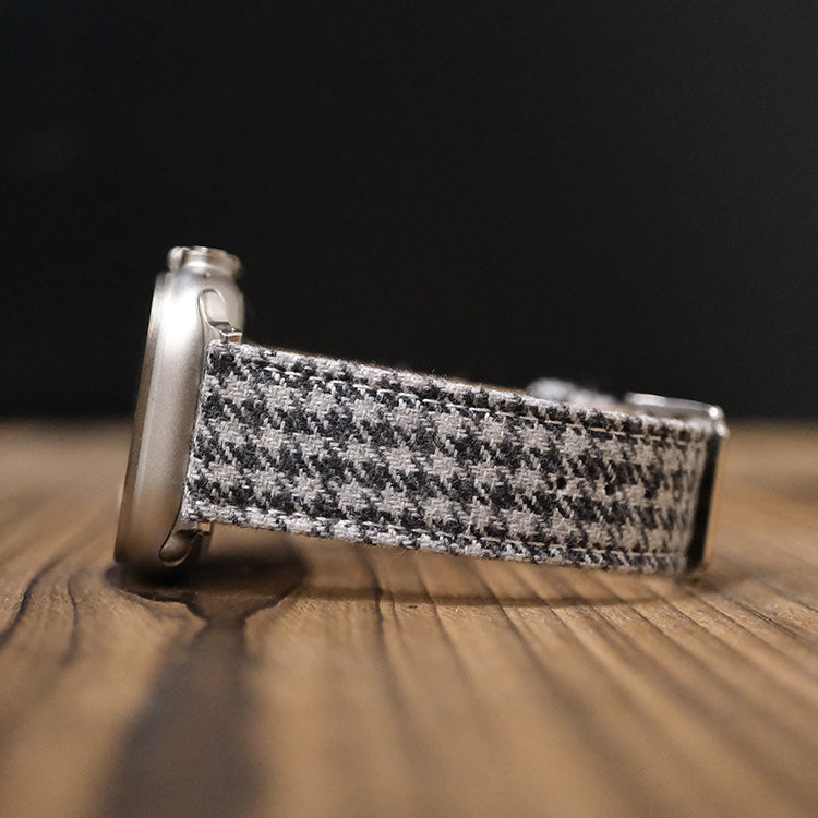 Grey Crown Classic Houndstooth Apple Strap