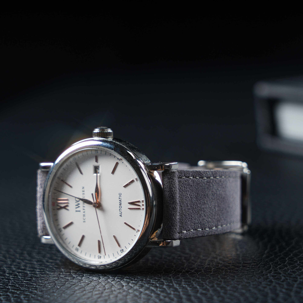 【Suede】Charcoal Grey Vintage Strap