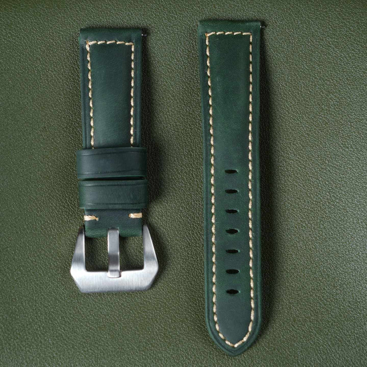 【Crazy Horse】Patina Forest Green Waxed Strap