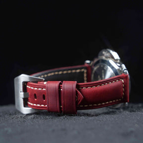 【Crazy Horse】Patina Burgundy Waxed Strap