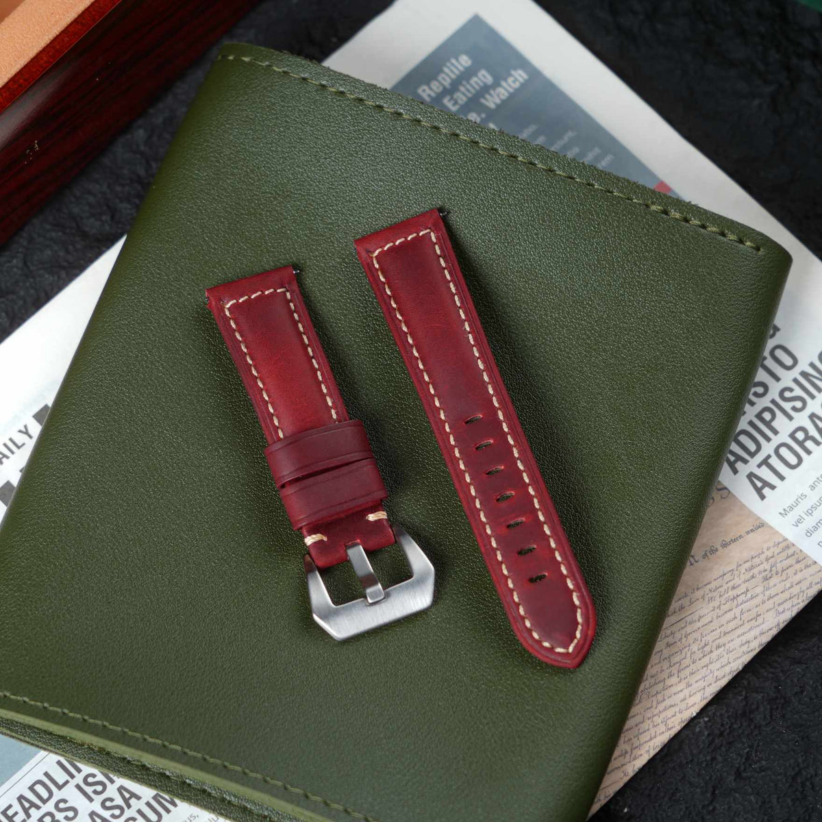 【Crazy Horse】Patina Burgundy Waxed Strap