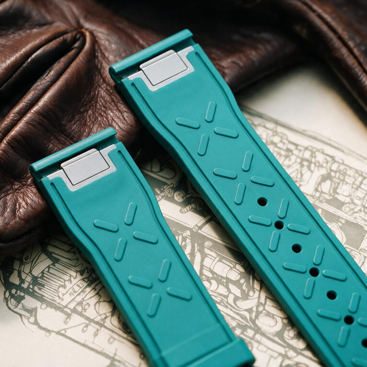 【IWC Pilot】Soft-Touch Premium Petronas Rubber Green Strap