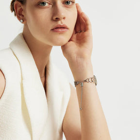 Silver Heart-Shaped Bracelet Apple Watch Strap